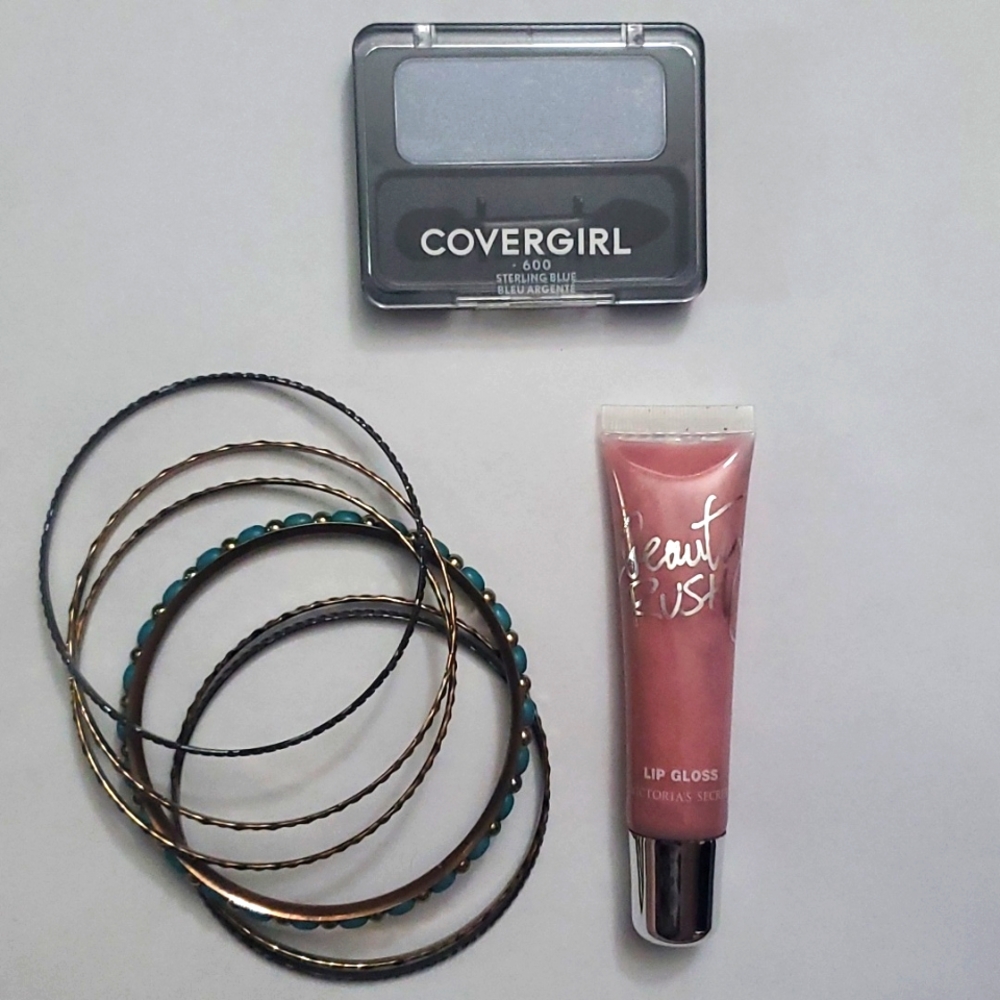 Bundle of Makeup & Bangel Bracelets